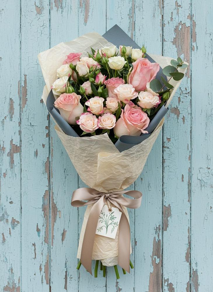 Букет цветов из: Розы в Усть-Ишиме