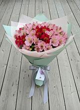 Букет цветов из:  Альстромерии в Усть-Ишиме