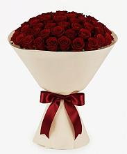 Букет 101 Бордовая роза Блэк Бакарра в Усть-Ишиме