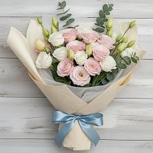 Букет цветов из:  Лизиантусы в Усть-Ишиме