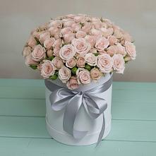 Цветочная композиция из Розы в шляпной коробке в Усть-Ишиме