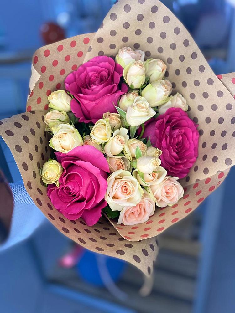 Букет цветов из: Розы в Усть-Ишиме
