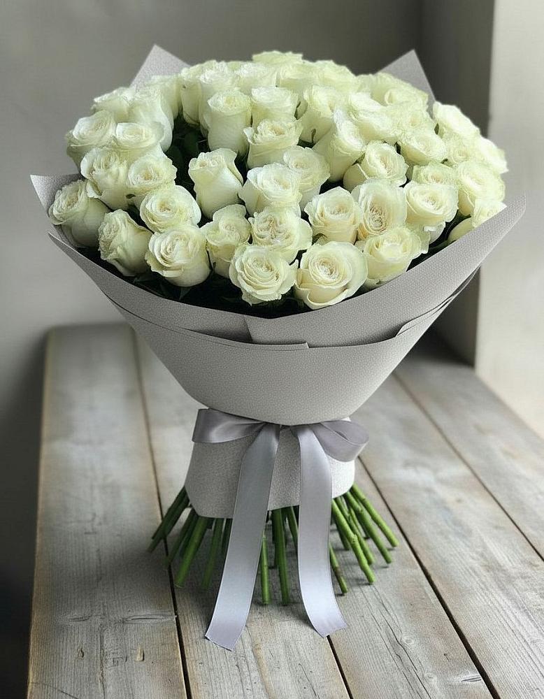 Букет 35 Белых роз в Усть-Ишиме