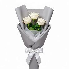 Букет 3 белые розы в Усть-Ишиме