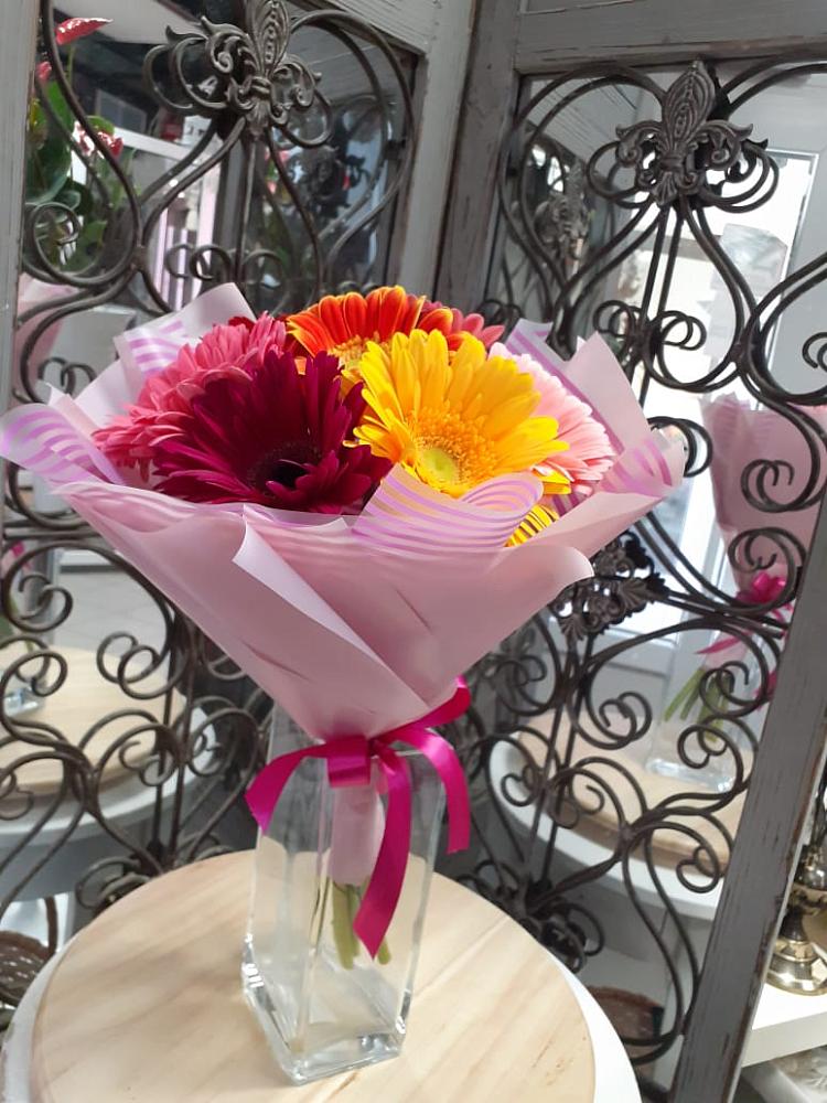 Букет цветов из: Герберы в Усть-Ишиме