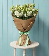 Букет цветов из:  Лизиантусы в Усть-Ишиме