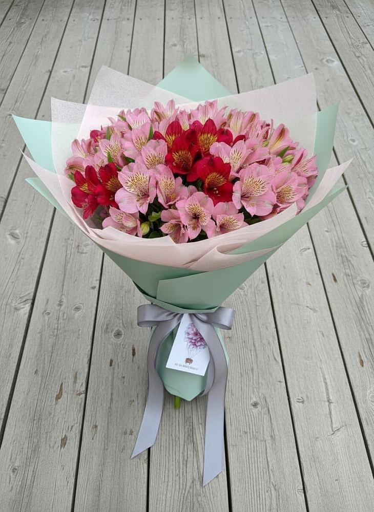 Букет цветов из: Альстромерии в Усть-Ишиме