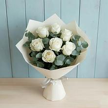 Букет Белые розы в Эвкалипте в Усть-Ишиме