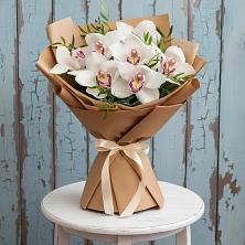 Букет цветов из:  Орхидеи и Розы в Усть-Ишиме