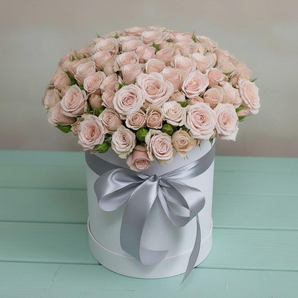 Цветочная композиция из Розы в шляпной коробке в Усть-Ишиме